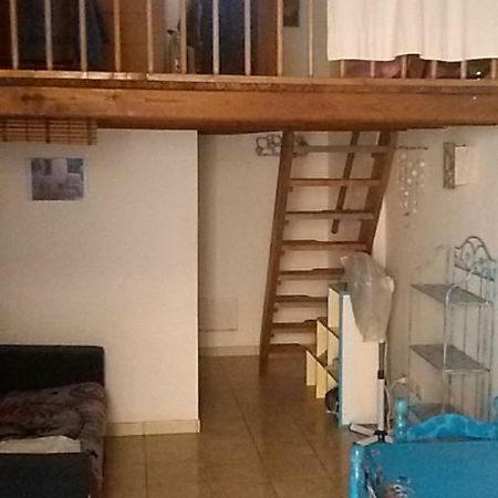Sofia Apartment แตร์ราชินา ภายนอก รูปภาพ