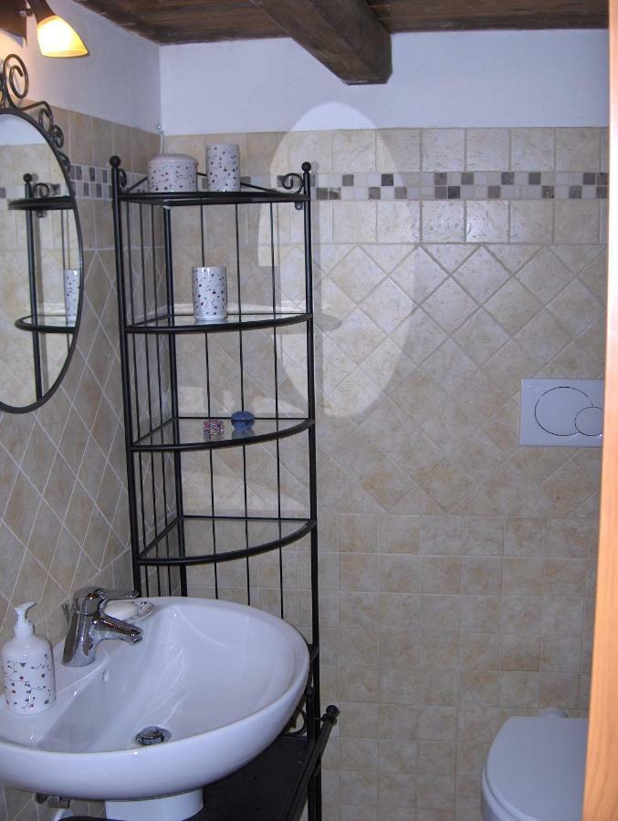 Sofia Apartment แตร์ราชินา ภายนอก รูปภาพ